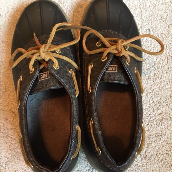 Michael Kors brown monogram ankle duck boots
Women’s size 10 - Picture 10 of 10